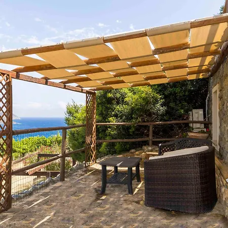 Olivastro Villa *